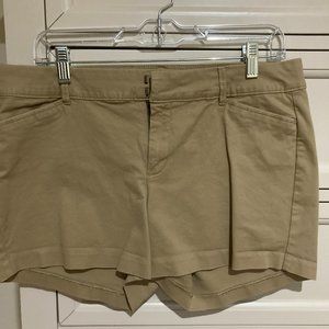 Old Navy Pixie Khaki Shorts Size 8